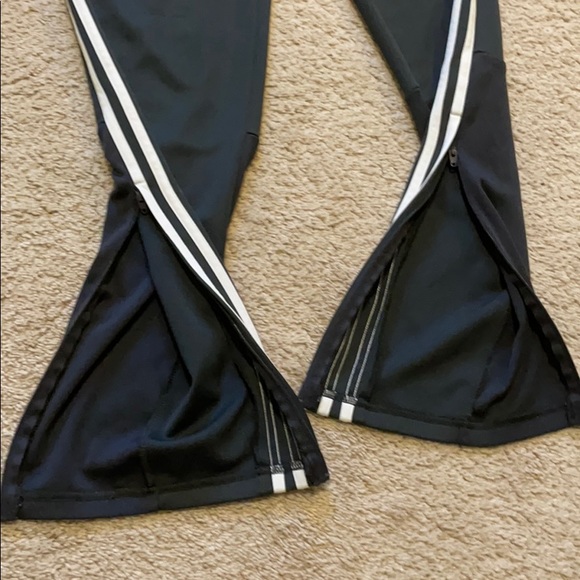 Men’s medium adidas climacool athletic pants - Picture 3 of 6